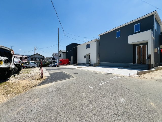 大府市吉川町4丁目93『仲介手数料無料』新築一戸建て・建売の前面道路含む現地写真