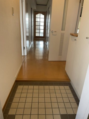 【玄関】 | KDXレジデンス茨木Ⅱ | 別部屋写真