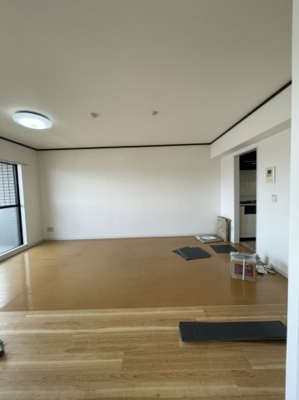 【居間・リビング】 | KDXレジデンス茨木Ⅱ | 別部屋写真