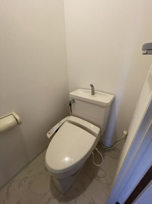 【トイレ】 | KDXレジデンス茨木Ⅱ | 別部屋写真