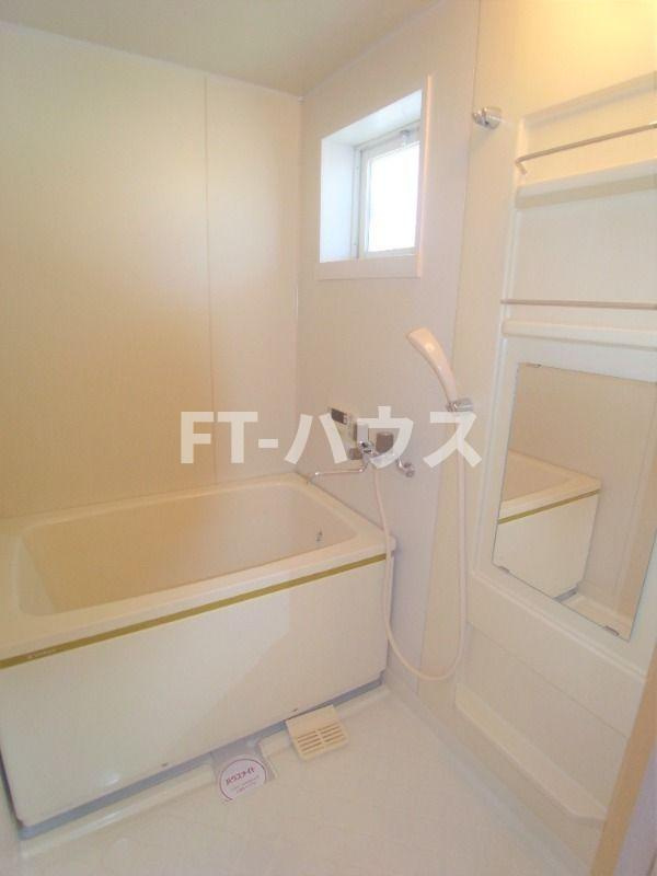 サンパーク作新台の浴室