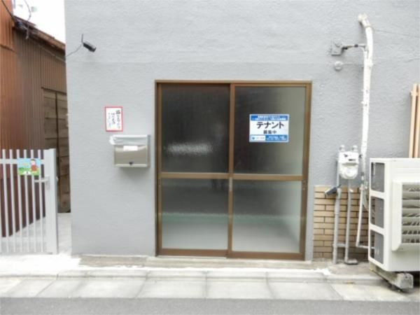 葛飾区亀有３丁目の店舗一部の外観