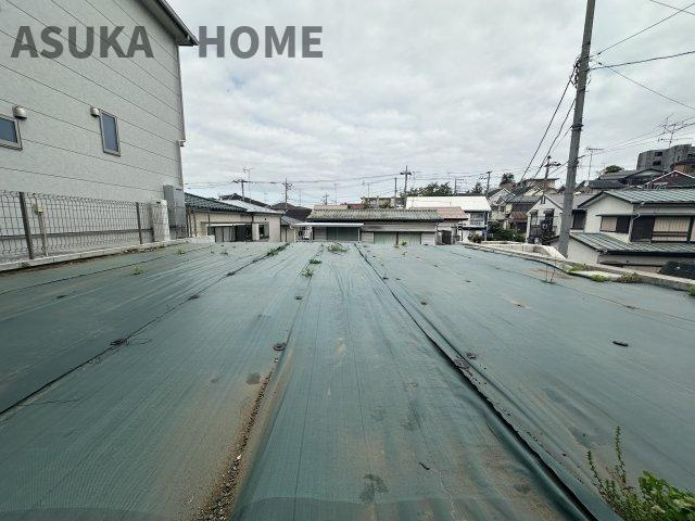 保土ヶ谷区新井町の外観|見晴らしの良い開放的な立地です。春には自宅から近隣に咲く桜を望めます。