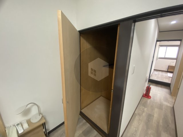 新家西町貸家の収納