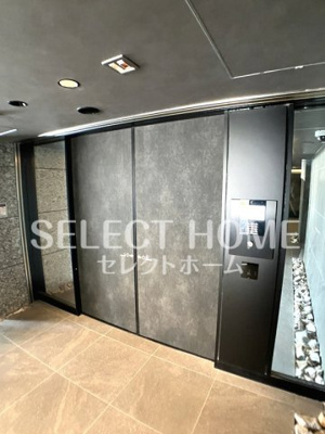 【エントランス】 | アルバックスタワ―岡崎康生 | 落ち着いたエントランスです