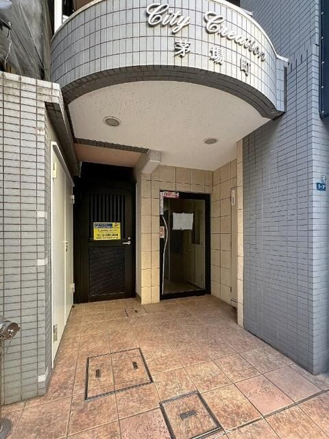 Ｃｉｔｙ　Ｃｒｅａｔｉｏｎ茅場町のエントランス