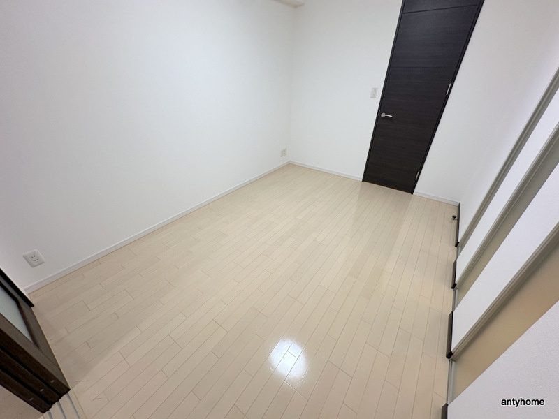 プライムアーバン堺筋本町　仲介手数料無料の寝室