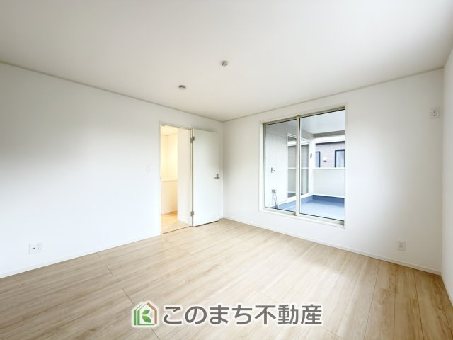 CRADLEGARDEN宇都宮市東峰町第7の洋室|南向きで陽当たりの良い洋室♪風通しもよく快適です☆