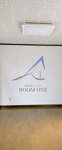 レナハイツの居間・リビング|洋室のお部屋です。