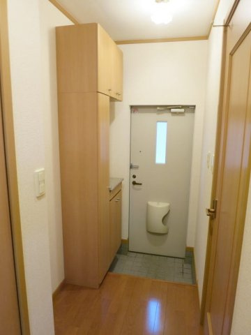 ロブスト　バローネＡの玄関
