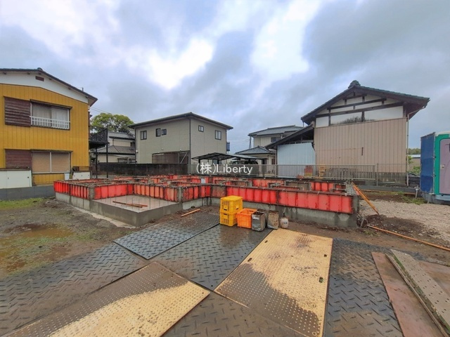 土浦市真鍋5丁目　新築戸建　C号棟の前面道路含む現地写真