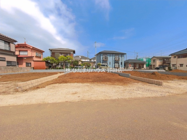 野田市山崎第6　新築戸建　2号棟の前面道路含む現地写真|一方 ： 南 3.82m 公道