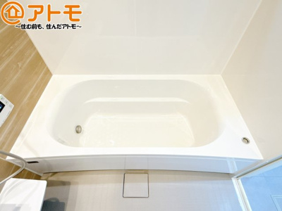 【浴室】 | 清水区七ツ新屋1丁目　新築戸建　全1棟 | 脚を伸ばしてリフレッシュ♪広々湯舟でお湯に浸かれば疲労回復効果につながります♪