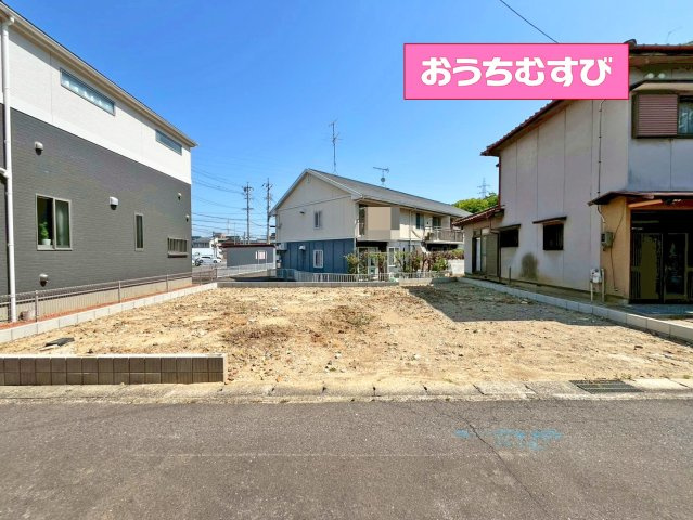 小牧市堀の内第1(全1棟)の前面道路含む現地写真