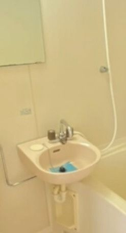 QoooQ中之島の洗面所