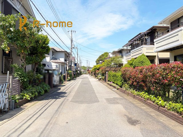 我孫子市つくし野5丁目　新築戸建て　A号棟の前面道路含む現地写真|周辺環境も併せて案内致します♪
閑静な住宅地で笑顔あふれる新生活！
ぜひ現地へお越しください♪