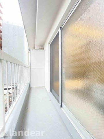 大和コーポのバルコニー|ドキドキの新生活も、安心してスタート。ぴったりの住まいを見つけませんか？クランディアが一緒に住まい選びをサポートします‼　まずは、お気軽にお問合せください　＃クランディア