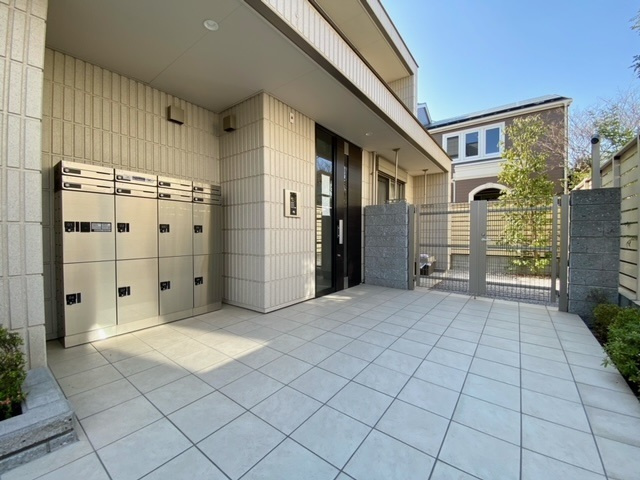 Ｈｉｌｌ　Ｃｏｕｒｔ　田園調布のエントランス|★エントランス★