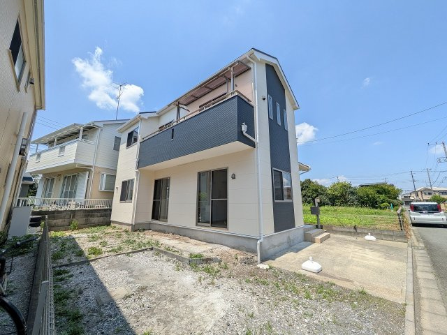八王子市　上壱分方町　中古戸建ての庭|～ガーデニングなども楽しめる庭付き～