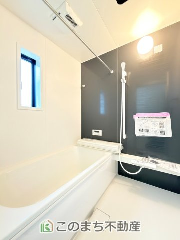 CRADLEGARDEN宇都宮市東峰町第7の浴室|ゆったりと入れるフルオートバスはお子様との団らんバスタイムが楽しめます♪
足を伸ばしてゆったりくつろげる１坪バスルームです☆