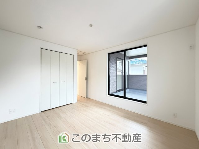 CRADLEGARDEN宇都宮市東峰町第7の洋室|南向きで陽当たりの良い洋室♪風通しもよく快適です☆
