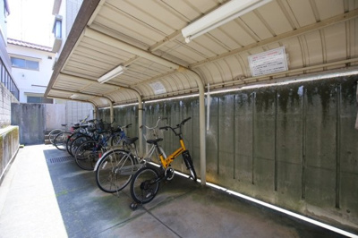 【その他共用部分】 | パラシオン椎名町 | 駐輪場