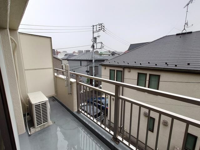 ななハイツＡのバルコニー