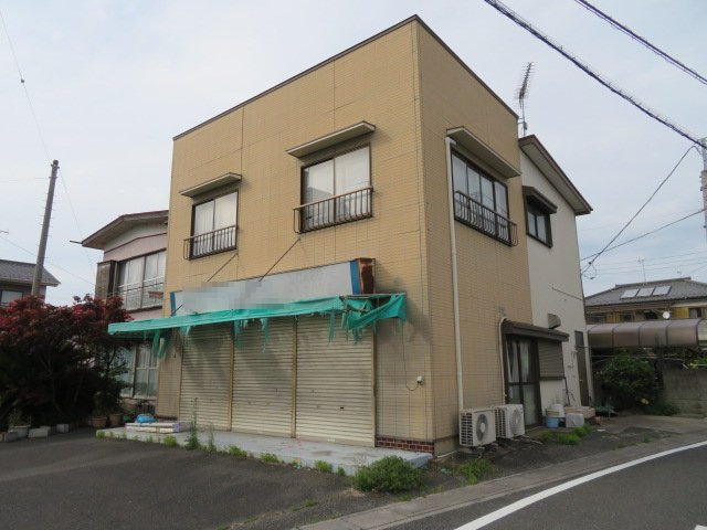 加須市旗井の住付店舗