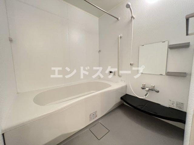 ヴィラフォレスタAの浴室|高崎、前橋エリアのお部屋探しはエンドスケープまで！お客様の理想お聞かせ下さい♪
