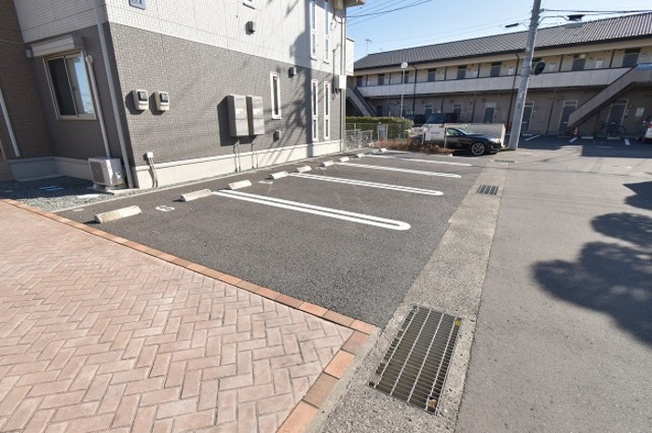 【駐車場】 | ビューテラス平井A