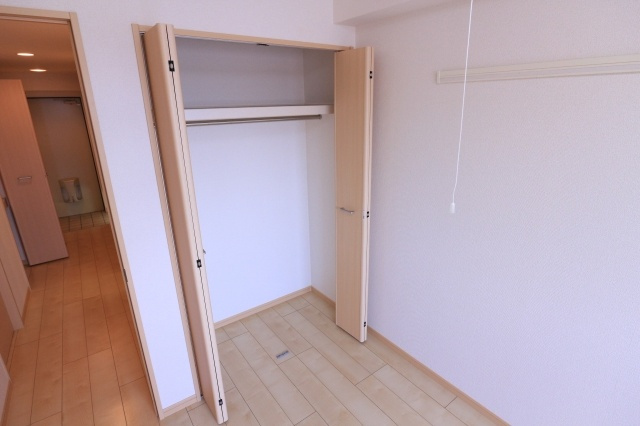 西舞子壱番館の収納