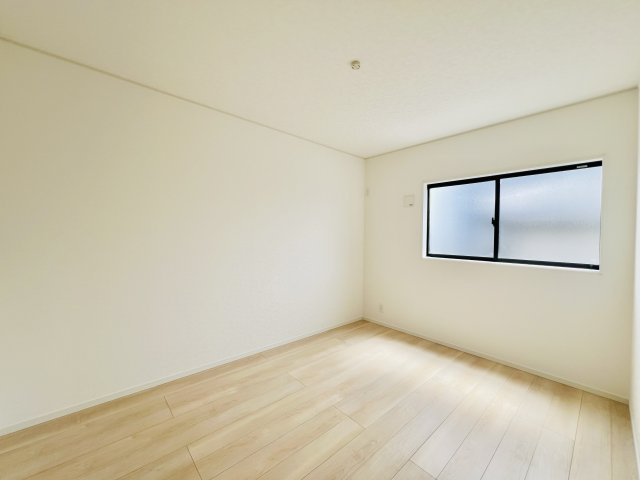 高崎市金古町の洋室|インテリアの統一感を作りやすい洋室♪
