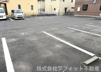 【駐車場】 | サン・ヴィラージュ