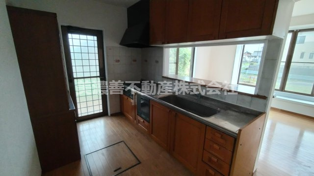 ６６８３８　瑞穂市宝江中古戸建てのキッチン