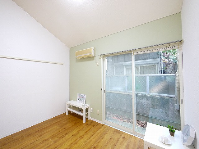LA CASAならまちの洋室|明るい洋室です