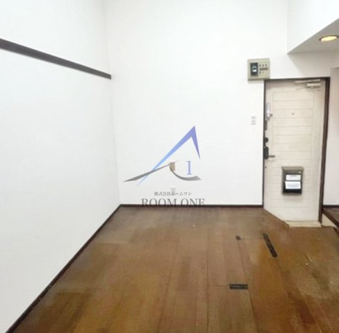 ＲｅＤＥＡＬ成増の居間・リビング|洋室のお部屋です。
