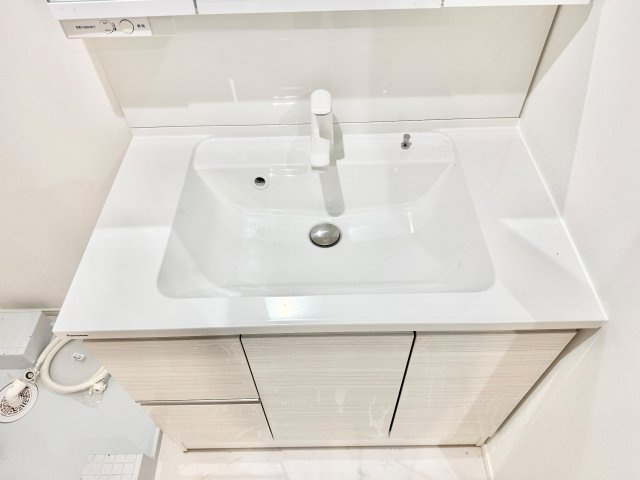 船橋市松が丘４丁目４４７②の洗面所|建築施工例