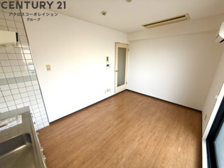 メゾンド中山の居間