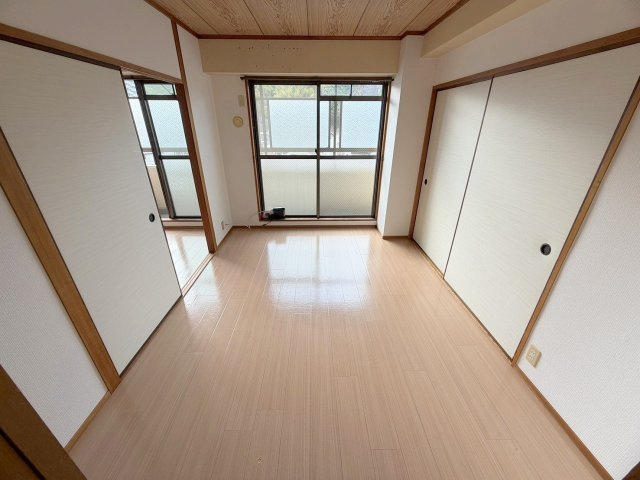 広島市西区己斐本町３丁目の賃貸マンションの内装