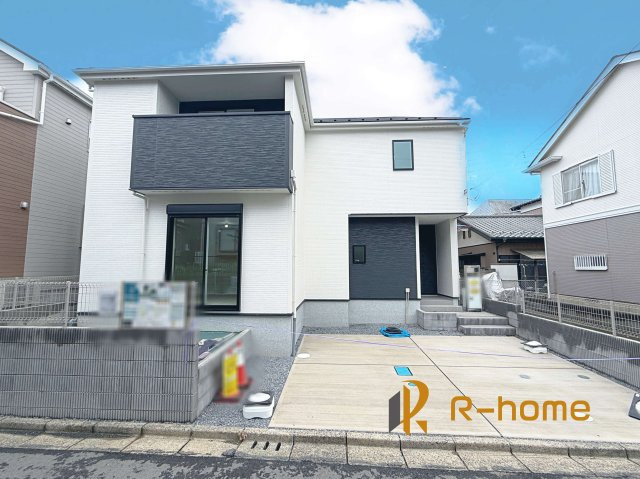 取手市新取手1丁目1期　新築戸建て　1号棟の外観|建物完成いたしました！ご予約で『平日』や『夕方』などでもご見学可能です！