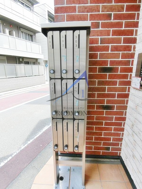 Ｍ－１　Ｔｏｋｙｏ　蒲田本町のその他共用部分|集合ポストです。