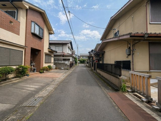 一乗寺松田町　建築条件付土地　新築参考プランAの前面道路含む現地写真|（4/25撮影）