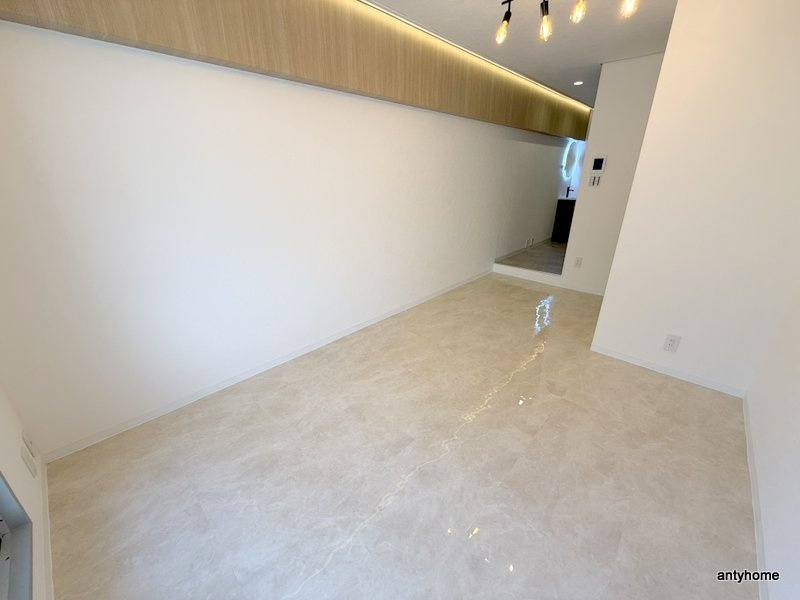 コボリマンション新大阪　仲介手数料無料の洋室