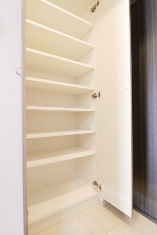 ラフィスタ新小岩 の収納