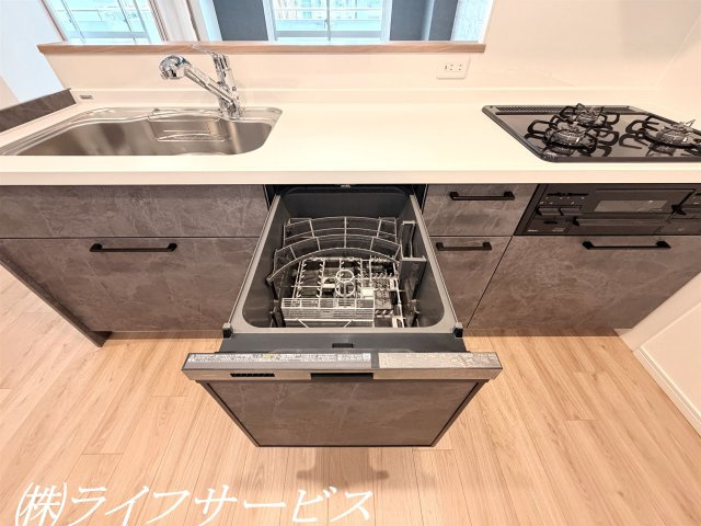 【キッチン】 | オリエント新大阪アーバンライフ | 家事の時短にうれしいビルトイン食器洗浄乾燥機付