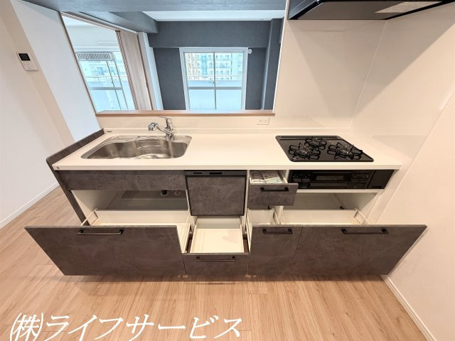 【キッチン】 | オリエント新大阪アーバンライフ | 使い勝手の良い引き出し収納