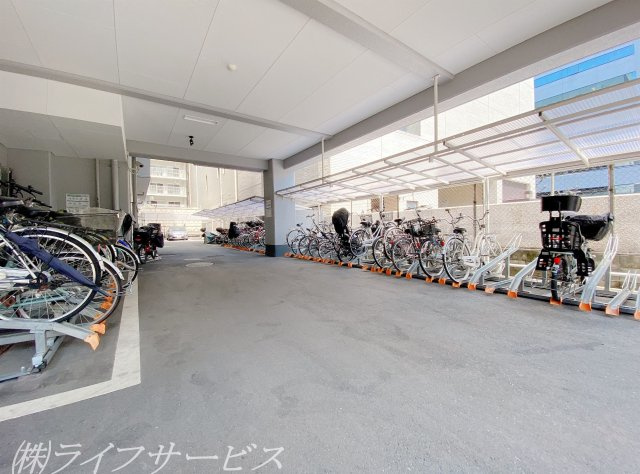 【駐輪場】 | オリエント新大阪アーバンライフ | 駐輪場