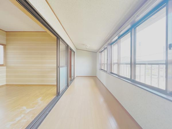 富士宮市小泉の中古一戸建|【現況販売】2階サンルーム 