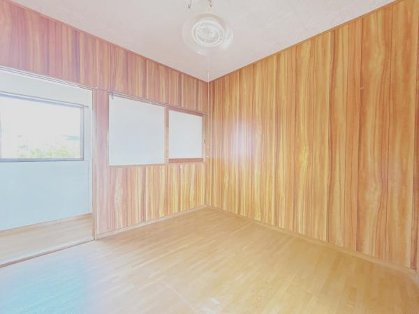 富士宮市小泉の中古一戸建|【現況販売】2階4.5帖洋室 