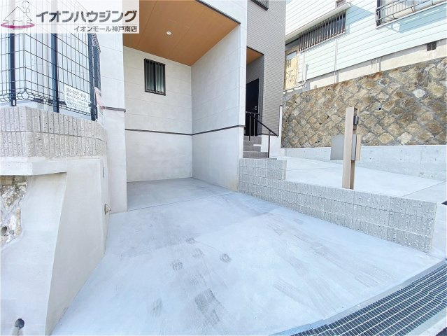 須磨区板宿町３丁目　新築戸建